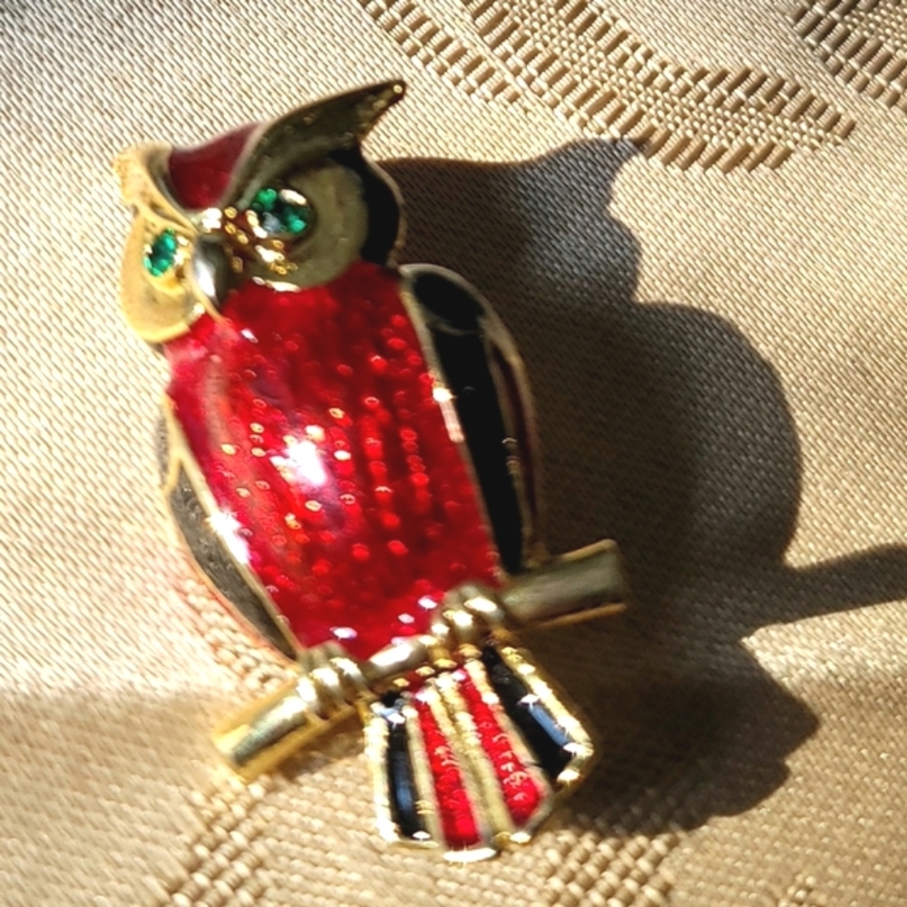 Fashion Gold Tone Red Owl Brooch